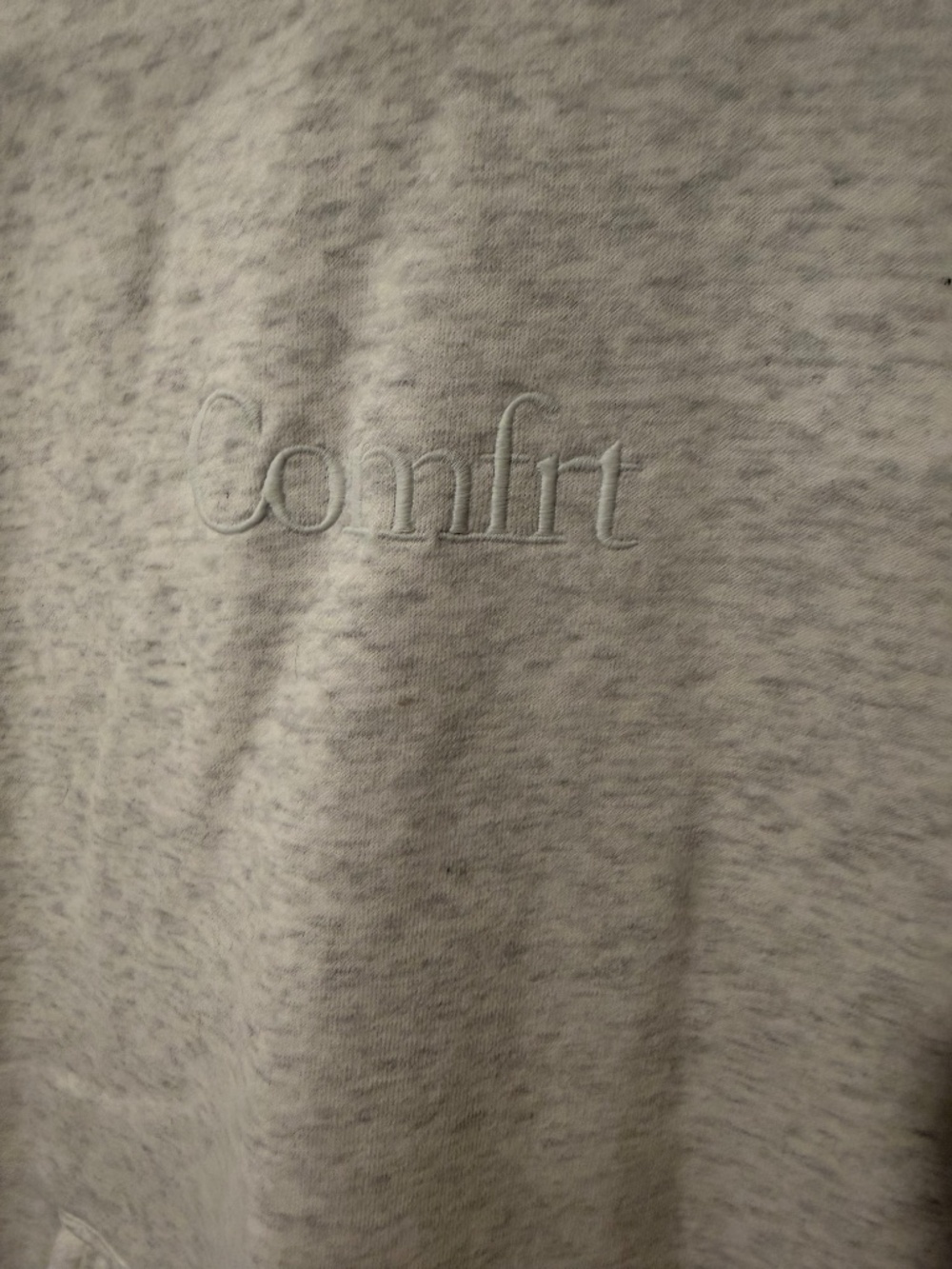 COMFRT signature hoodie medium - Picture 2 of 3